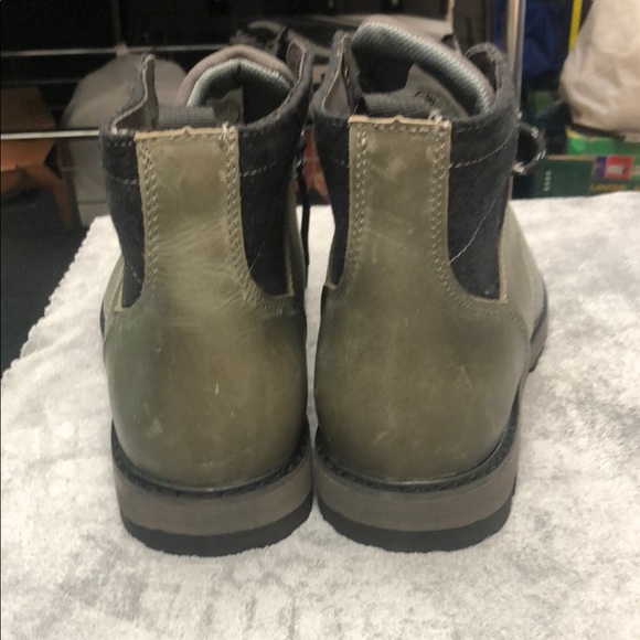 Territory Boots Black and Gray Durable Ankle Boots with Traction Sole - Picture 6 of 6